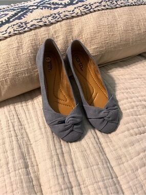 Earth Women's Knot-Front Ballet Flats in Slate Blue 6.5